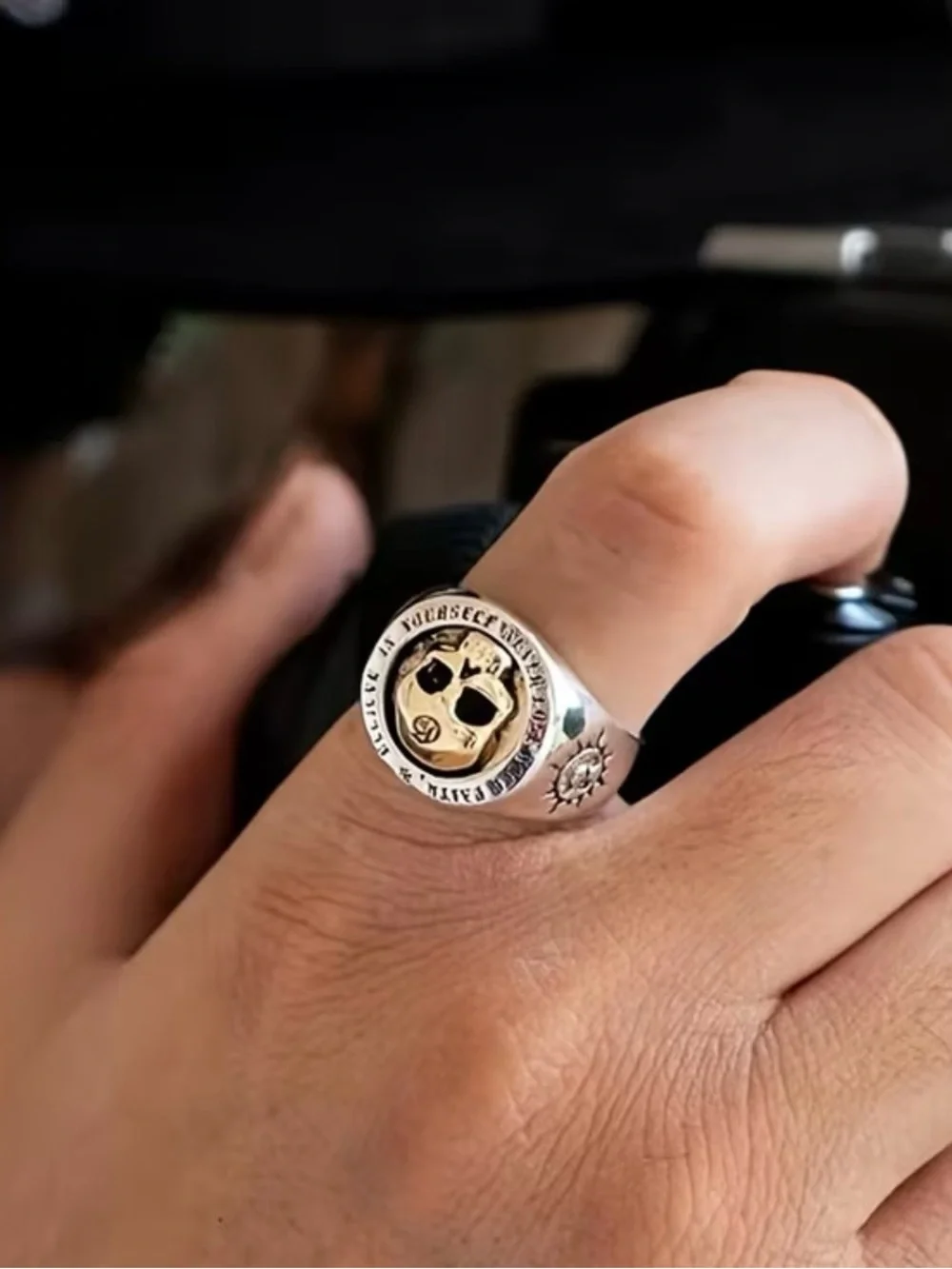 Vintage Design Two-Tone Skull Design Ring Size 9